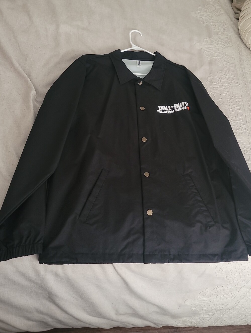 Call Of Duty, Black Ops 6 Black Coaches Wondbreaker Jacket, Size XL